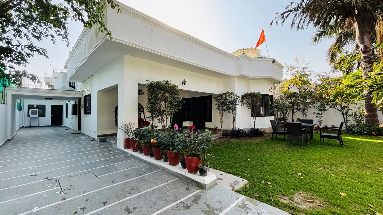 Kothari House Front